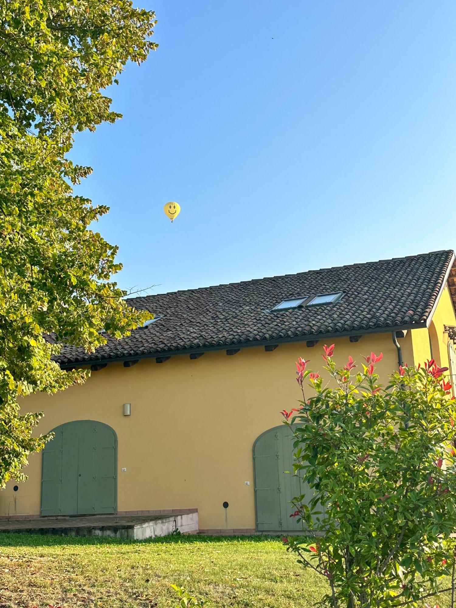 הוילה נובלו Just Langhe Casa Barolo מראה חיצוני תמונה