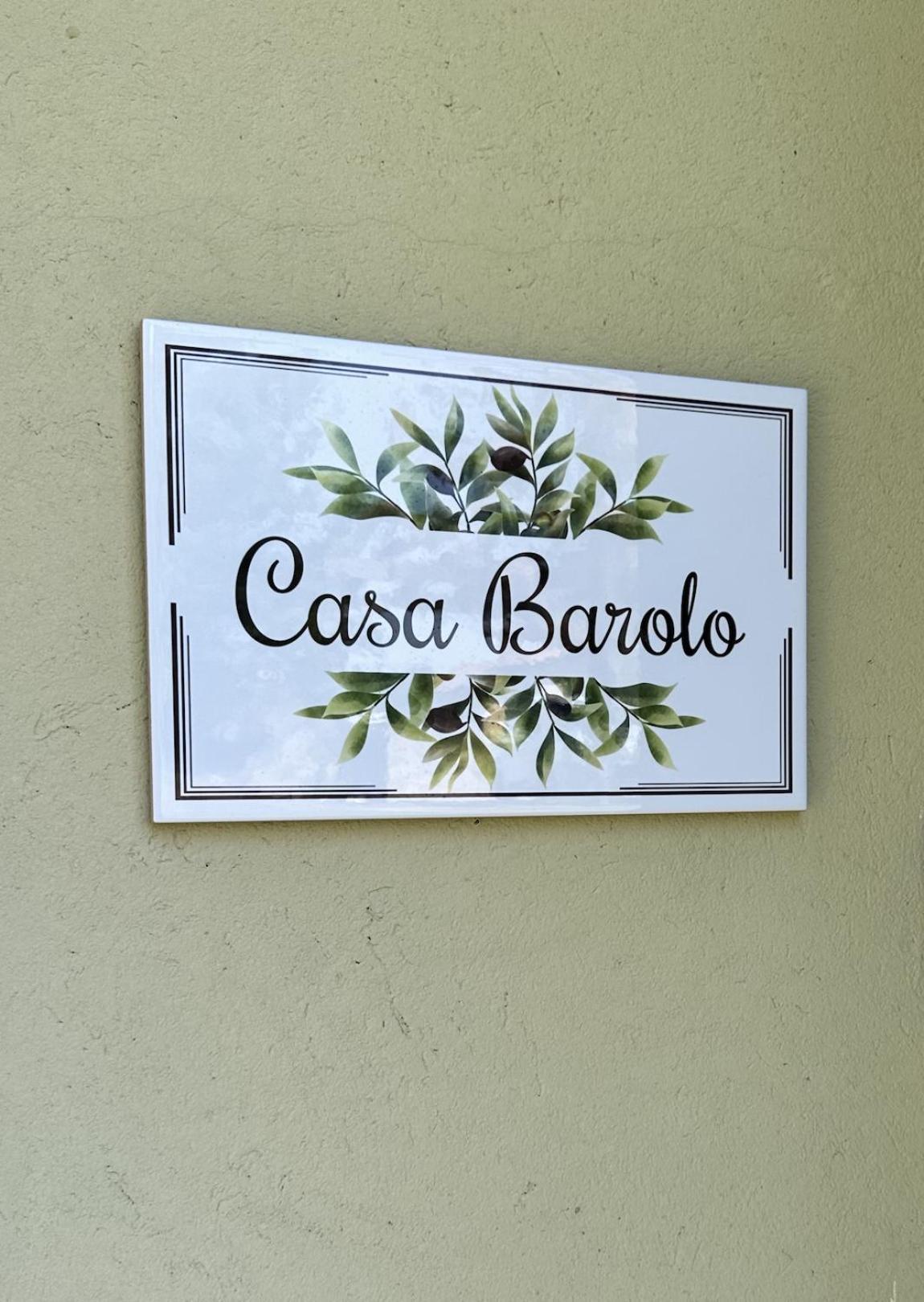 הוילה נובלו Just Langhe Casa Barolo מראה חיצוני תמונה